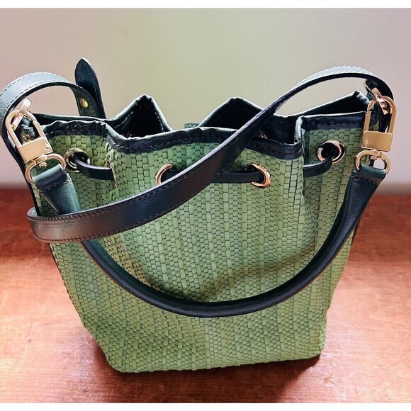 Zoe De Huertas Roma Italian Woven Green Crossbody 100% Leather Bucket Bag - Picture 3 of 5
